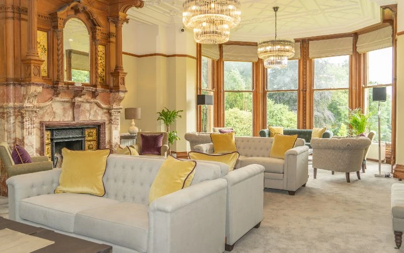 Image showcasing Luxury Mental Health Facilities: 10 Resort-Style Havens for Healing